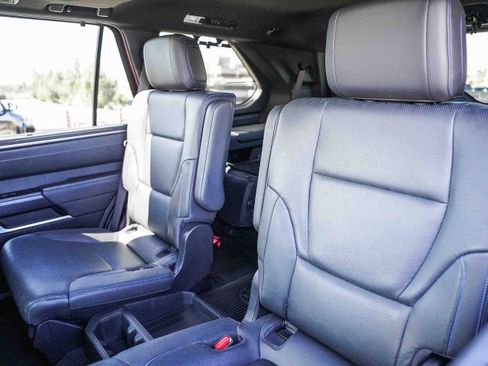 Certified 2023 Toyota Sequoia Platinum image 19