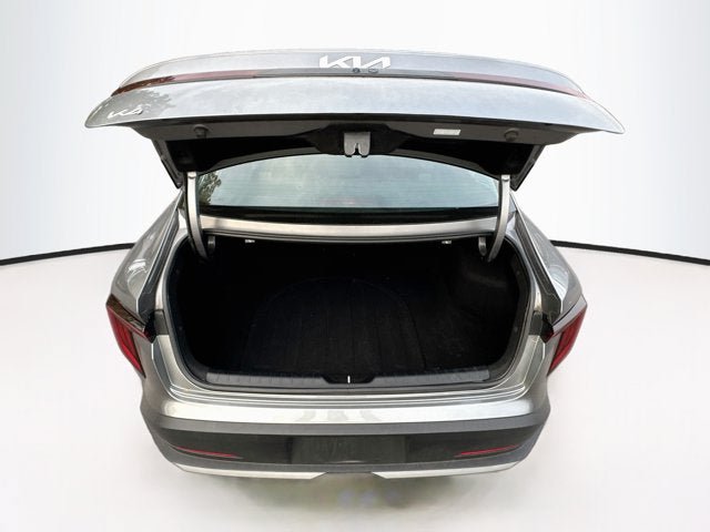 Certified 2025 Kia K4 FWD image 23