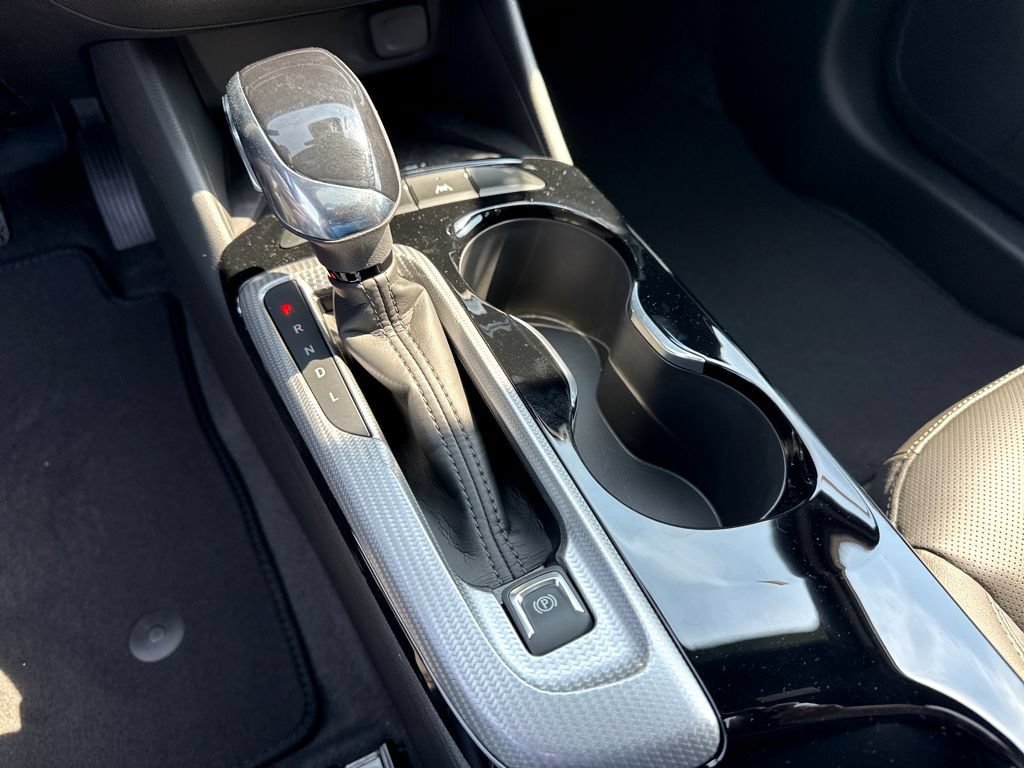 New 2026 Buick Envista Sport Touring FWD image 22