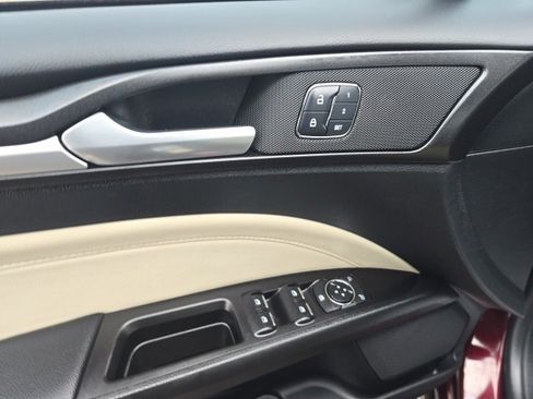 Certified 2017 Ford Fusion Titanium image 11