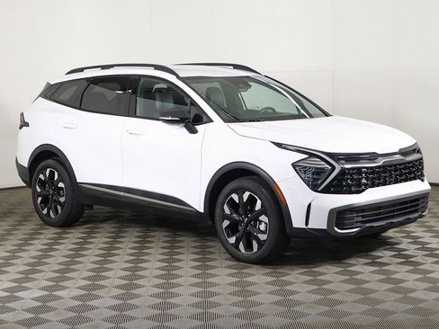 Certified 2024 Kia Sportage X-Line AWD/4WD image 2