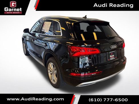Used 2020 Audi Q5 2.0T Premium w/ Convenience Package AWD/4WD image 3