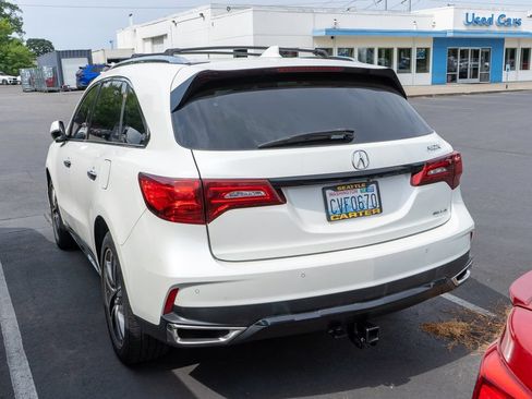 Used 2017 Acura MDX SH-AWD image 4