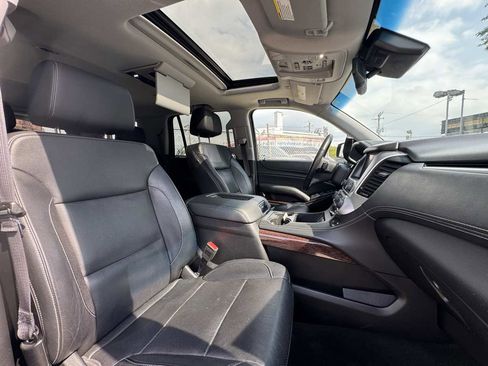 Used 2017 GMC Yukon SLT image 28