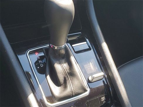 New 2026 Jeep Compass Limited w/ Sun, Sound & Navigation Group image 29