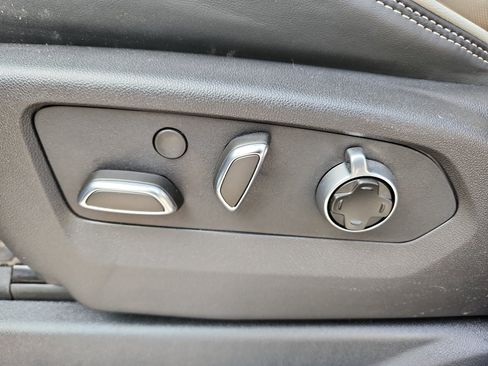 Used 2025 GMC Yukon XL Denali Ultimate w/ LPO, Floor Liner Package image 12