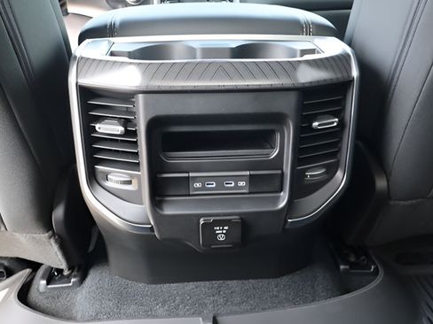 New 2026 RAM 1500 Big Horn AWD/4WD image 27