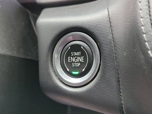 Used 2023 Chevrolet Tahoe LT AWD/4WD image 35