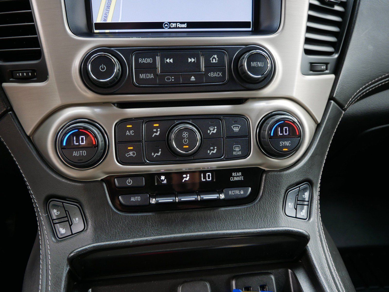 Used 2018 GMC Yukon Denali w/ Denali Ultimate Package AWD/4WD image 20
