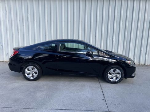 Used 2013 Honda Civic LX image 2