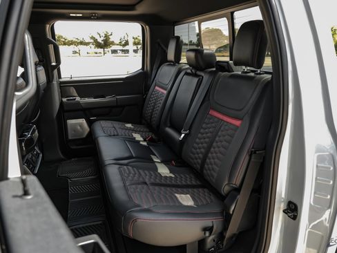 Used 2024 Ford F150 Lariat w/ Equipment Group 502A High AWD/4WD image 92