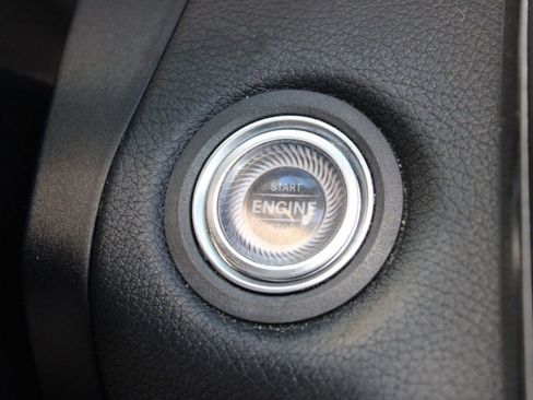 Used 2020 Mercedes-Benz C 300 Cabriolet image 26