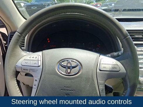 Used 2009 Toyota Camry SE FWD image 6