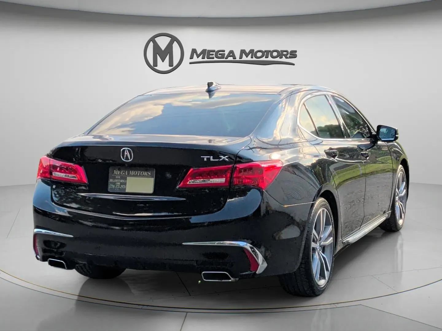 Used 2019 Acura TLX w/ Technology Package FWD image 7