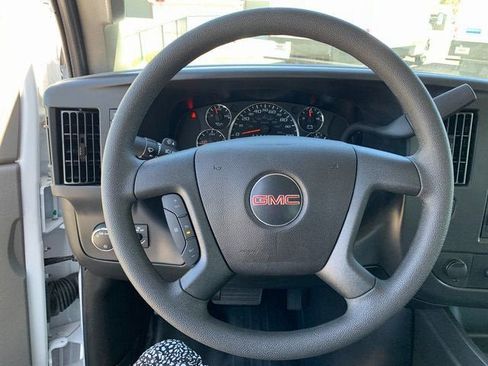 New 2025 GMC Savana 3500 Extended w/ Power Convenience Package RWD image 17