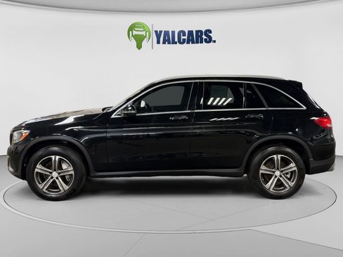 Used 2016 Mercedes-Benz GLC 300 4MATIC w/ Multimedia Package image 2