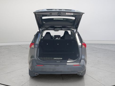 Used 2023 Toyota RAV4 XLE w/ Convenience Package FWD image 19
