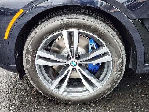 New 2026 BMW X7 xDrive40i image 7