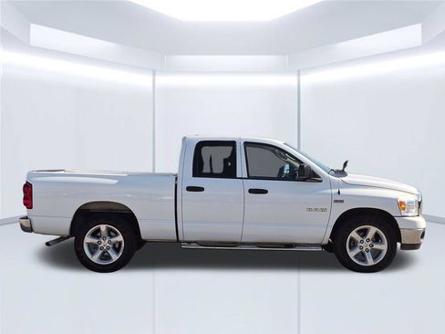 Used 2008 Dodge Ram 1500 Truck SLT RWD image 7
