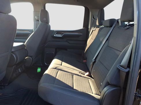 Used 2025 Chevrolet Silverado 1500 LT image 14