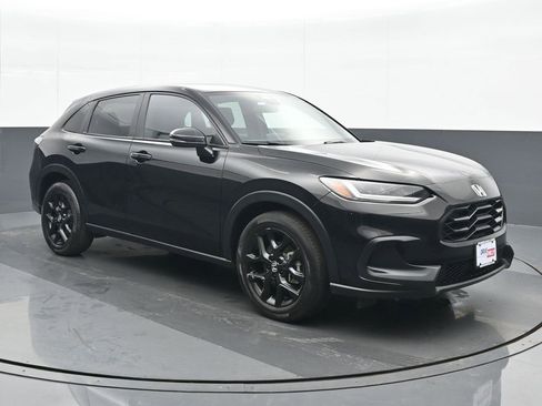 Used 2023 Honda HR-V Sport image 9