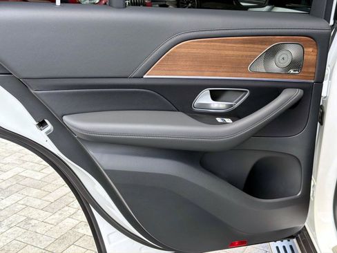 Certified 2026 Mercedes-Benz GLE 450 4MATIC image 10