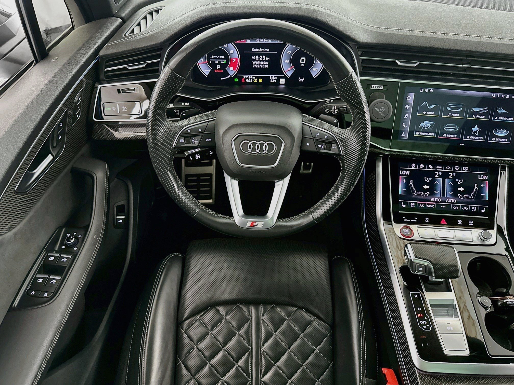 Used 2023 Audi SQ7 Prestige w/ Prestige Package AWD/4WD image 21