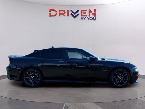 Used 2023 Dodge Charger Scat Pack image 6