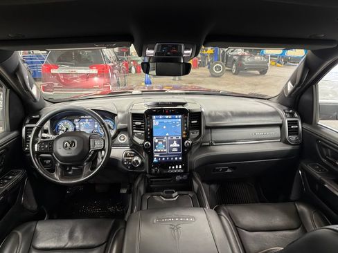 Used 2022 RAM 1500 Limited AWD/4WD image 15