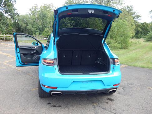 Used 2021 Porsche Macan AWD/4WD image 16