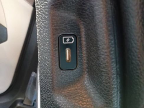 Used 2023 Kia Sportage EX FWD image 6