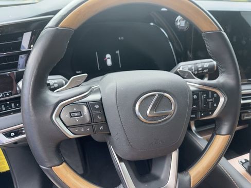 Used 2025 Lexus RX 350 Premium w/ Accessory Package (Z1) image 12