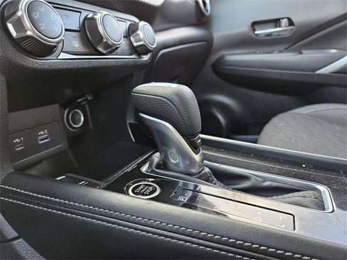 Used 2023 Nissan Kicks SV image 22