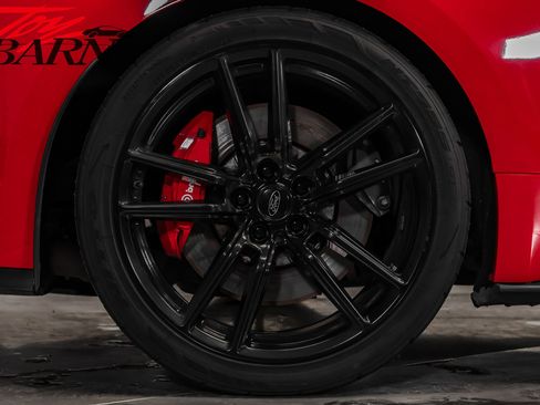 Used 2020 Ford Mustang Shelby GT500 w/ Technology Package image 14