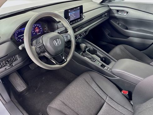 Used 2023 Honda Accord LX image 11