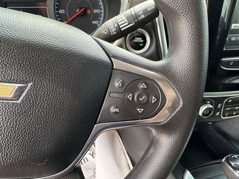 Used 2019 Chevrolet Traverse LS FWD image 21