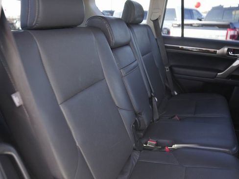 Used 2014 Lexus GX 460 460 image 17