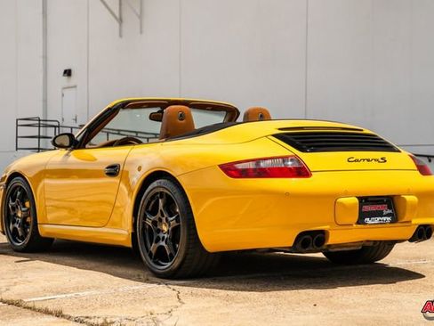 Used 2006 Porsche 911 Carrera 4S image 5