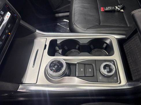 Used 2020 Ford Explorer Limited AWD/4WD image 27