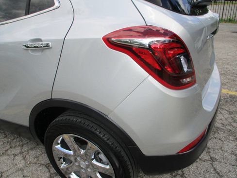 Used 2019 Buick Encore Essence w/ Experience Buick Package AWD/4WD image 16