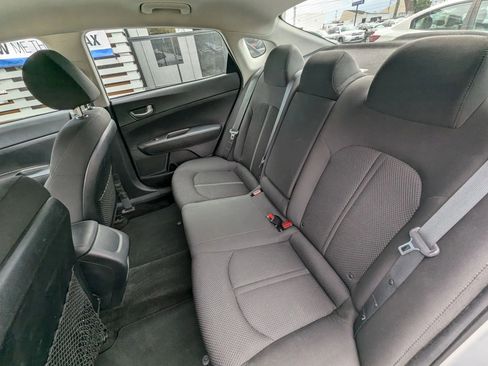 Used 2019 Kia Optima LX FWD image 16