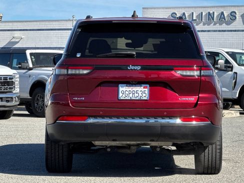Used 2023 Jeep Grand Cherokee Laredo AWD/4WD image 5