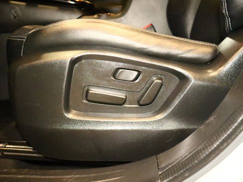 Used 2023 MAZDA CX-9 Touring image 18