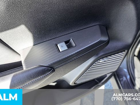 Used 2025 Mitsubishi Outlander SE image 59