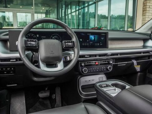 New 2026 Hyundai Ioniq 9 SEL AWD/4WD image 16