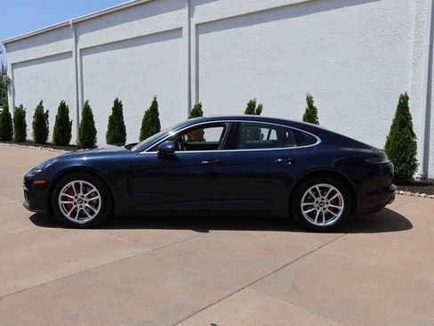 Used 2023 Porsche Panamera 4S w/ Premium Package AWD/4WD image 2