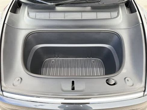 Used 2026 Tesla Model Y AWD image 11