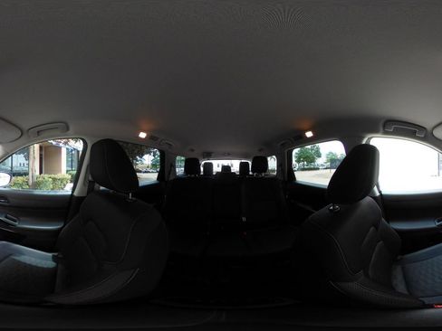 Used 2025 Nissan Pathfinder SV AWD/4WD image 45