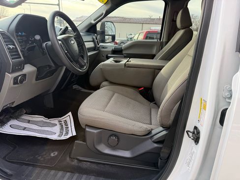 Used 2022 Ford F250 XLT image 10