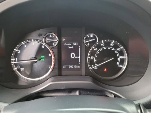 Used 2022 Lexus GX 460 Premium image 38